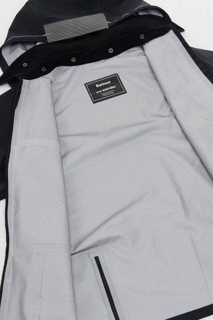 And Wander 3l Jacket - BLACK