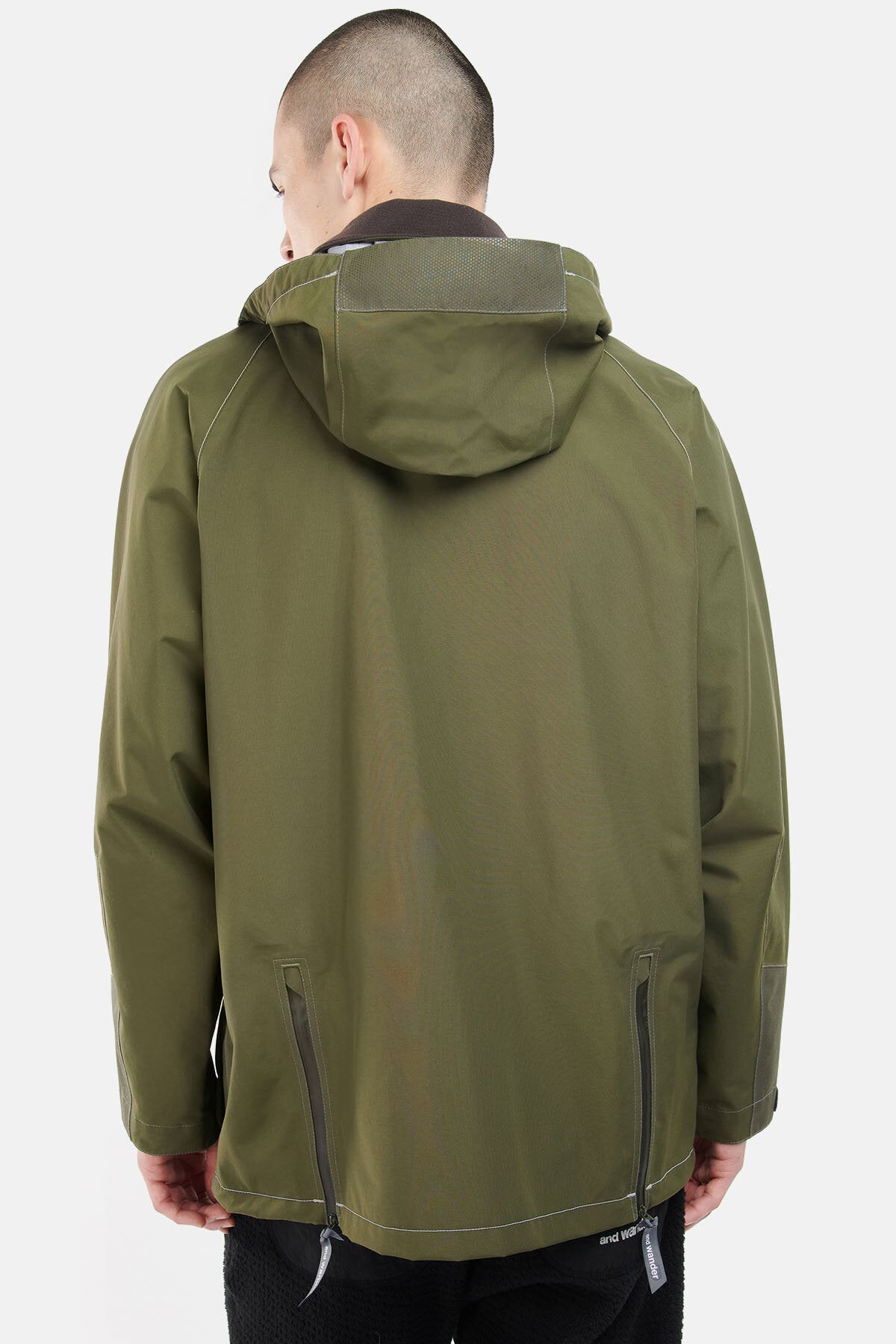And Wander 3l Jacket - DARK OLIVE